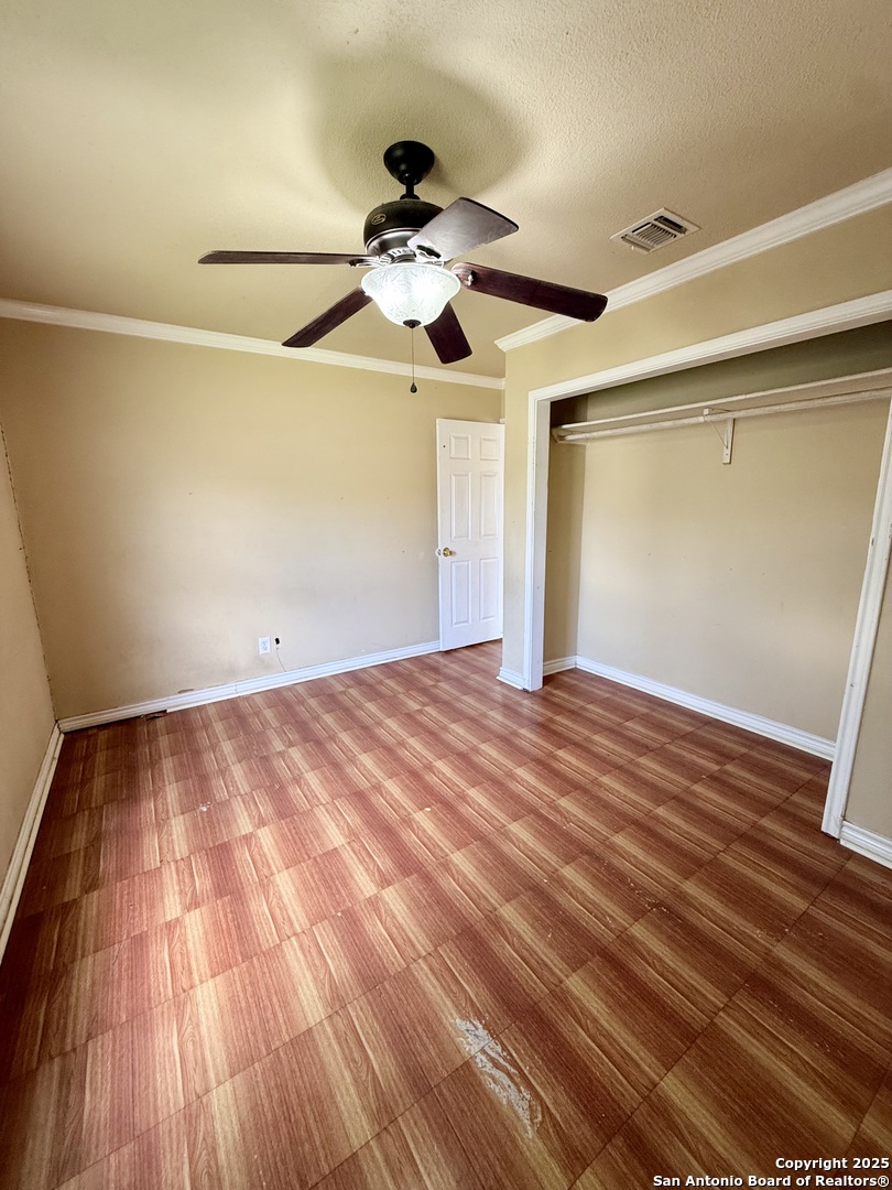 5731 Timber Bend San Antonio TX 78238