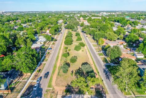 255 N Park Boulevard San Antonio TX 78204