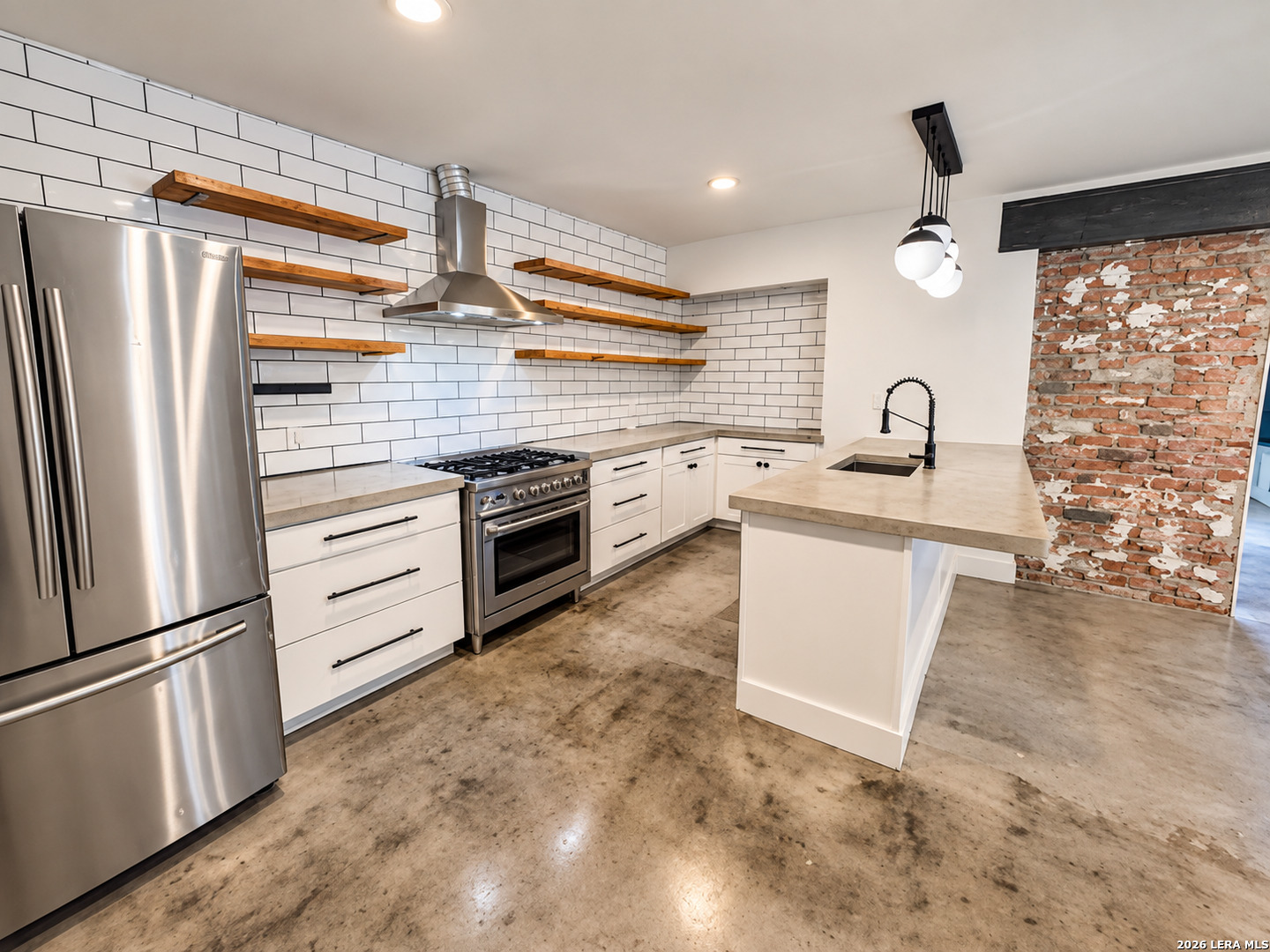 230 W Craig Place San Antonio TX 78212