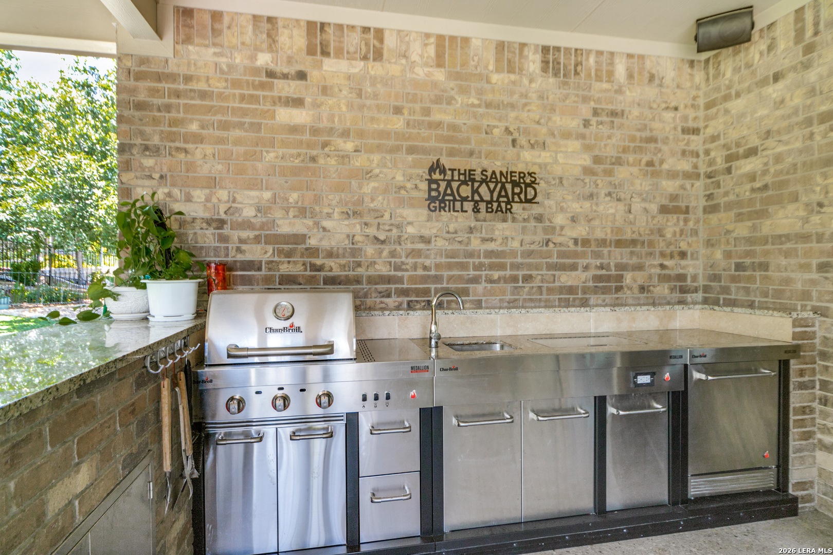 3911 Tangled Springs San Antonio TX 78253