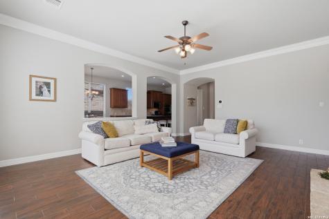 3418 Puesta De Sol San Antonio TX 78261