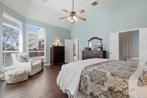 3418 Puesta De Sol San Antonio TX 78261