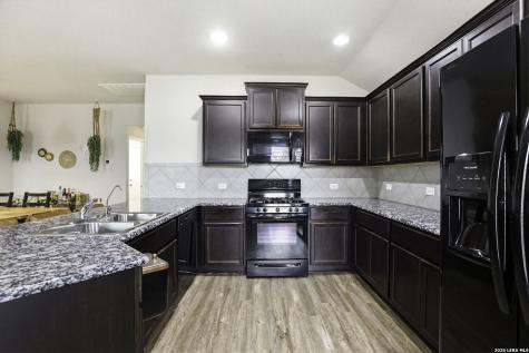 2594 Mccrae New Braunfels TX 78130
