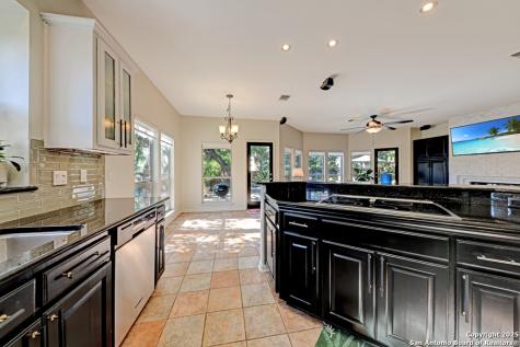 2204 Blackoak Bend San Antonio TX 78248