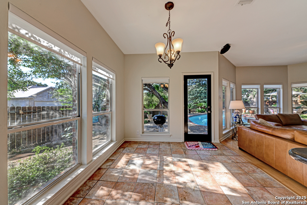 2204 Blackoak Bend San Antonio TX 78248