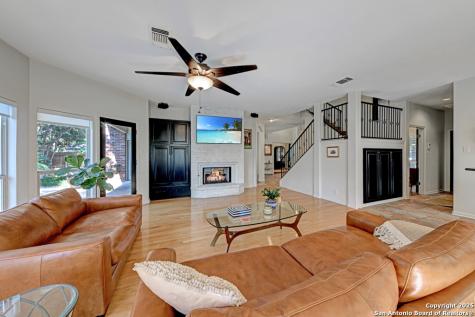 2204 Blackoak Bend San Antonio TX 78248