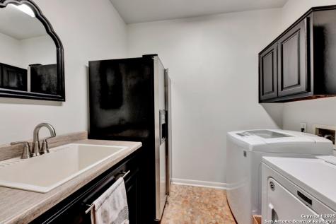 2204 Blackoak Bend San Antonio TX 78248