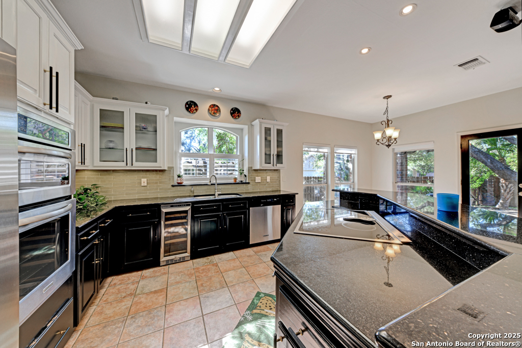 2204 Blackoak Bend San Antonio TX 78248