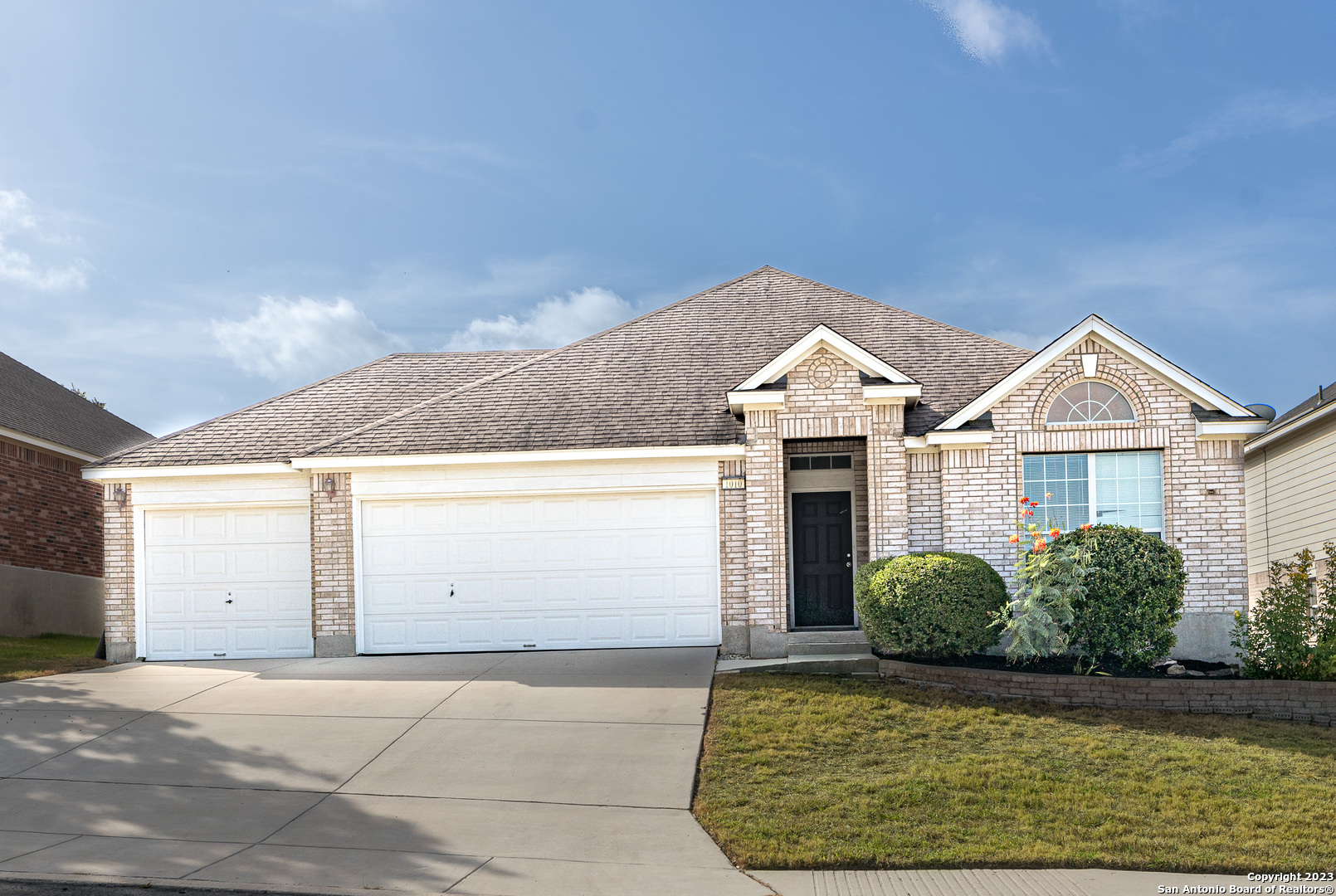 1010 Tumbling Oaks San Antonio TX 78260