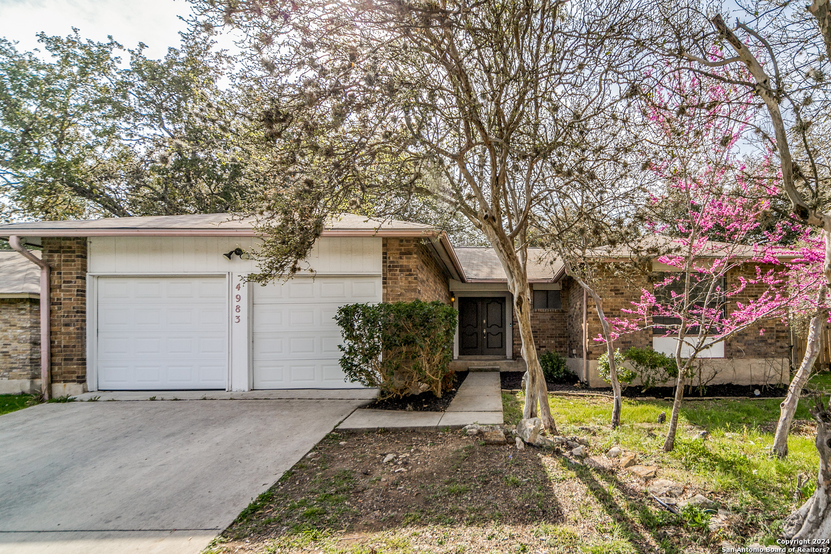 4983 Timber Trace Street San Antonio TX 78250