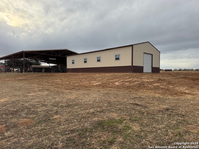 1891 State Highway 97 E Floresville TX 78114
