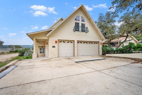 275 Lookout Drive Lakehills TX 78063