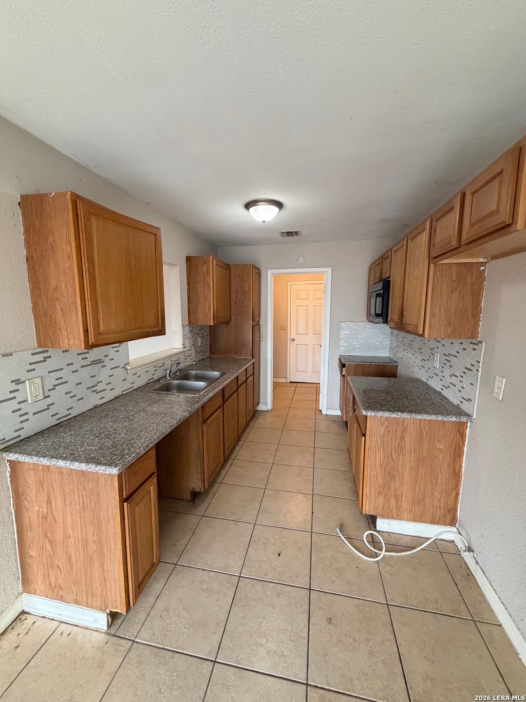 6846 Agua Calientes San Antonio TX 78239