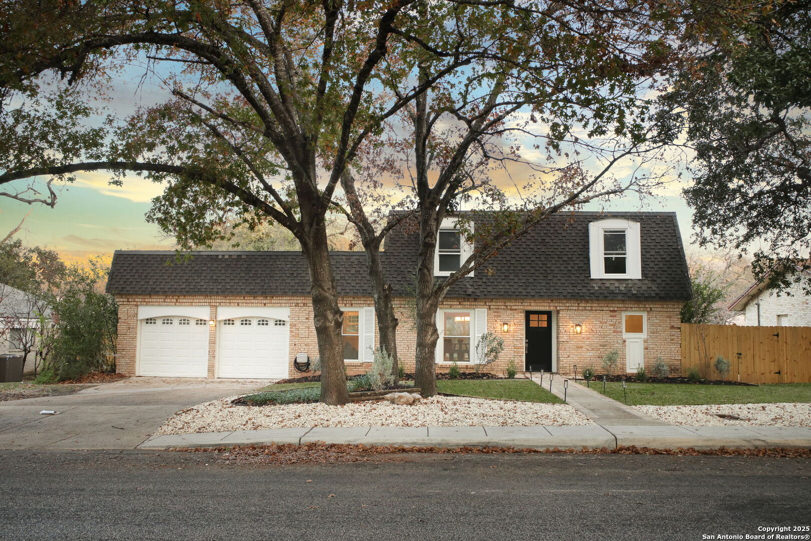 931 Serenade Drive San Antonio TX 78213