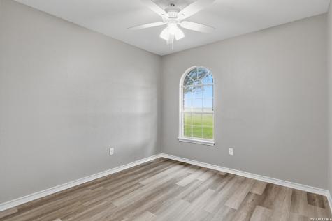 1031 Fm 20 Seguin TX 78155