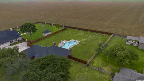 1031 Fm 20 Seguin TX 78155
