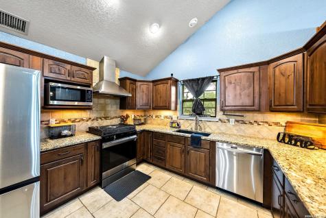 552 Jacobs Lane La Vernia TX 78121