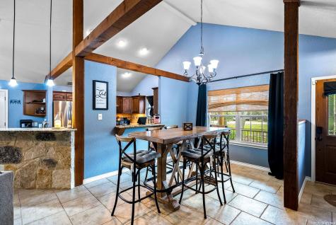 552 Jacobs Lane La Vernia TX 78121