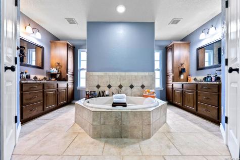 552 Jacobs Lane La Vernia TX 78121
