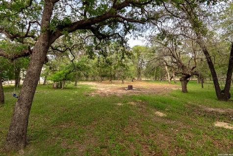 552 Jacobs Lane La Vernia TX 78121