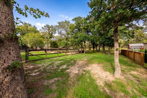 552 Jacobs Lane La Vernia TX 78121