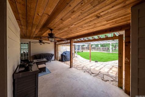 552 Jacobs Lane La Vernia TX 78121