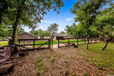 552 Jacobs Lane La Vernia TX 78121
