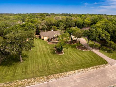 552 Jacobs Lane La Vernia TX 78121