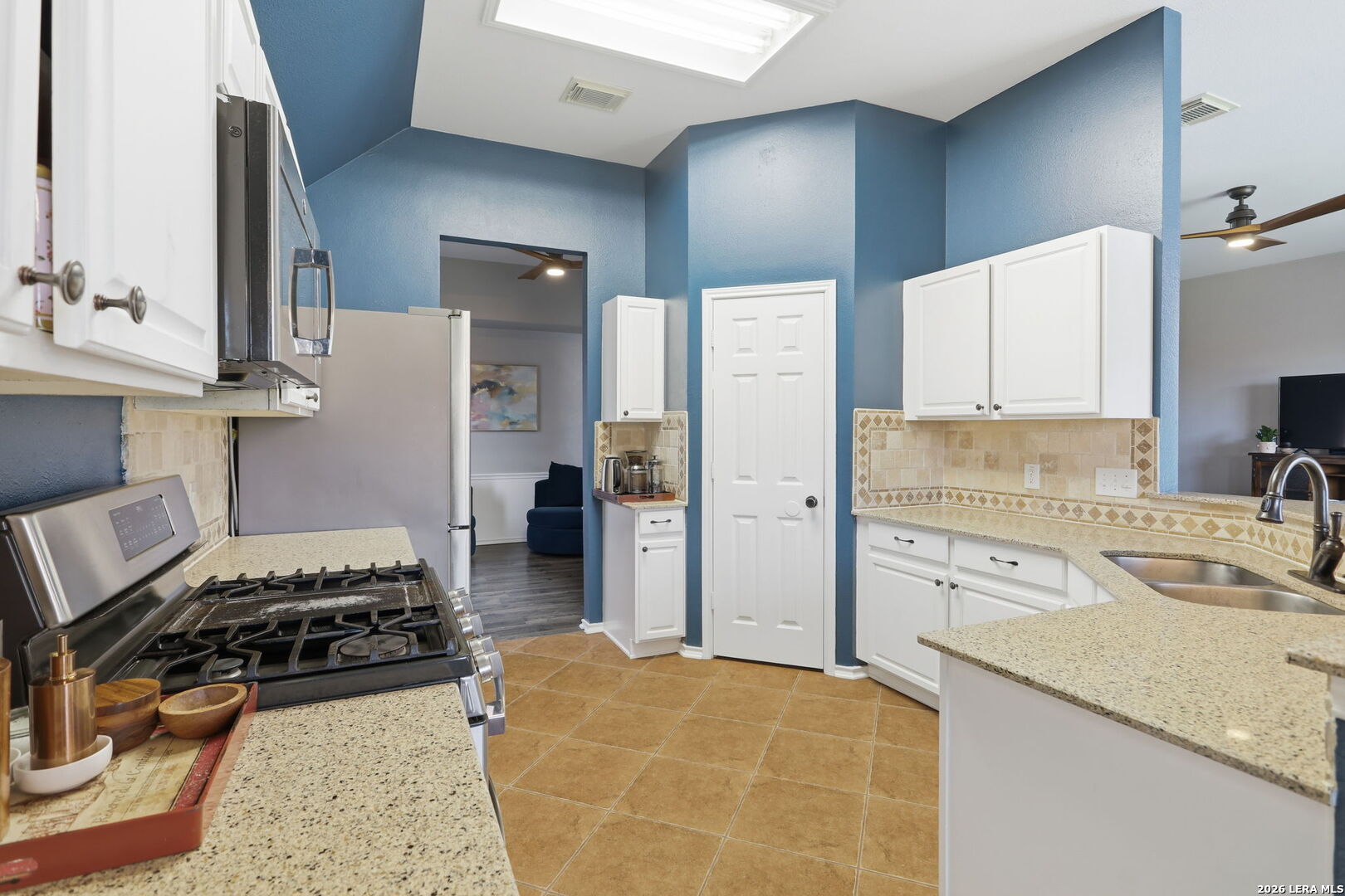 1347 Arrow Stone San Antonio TX 78258