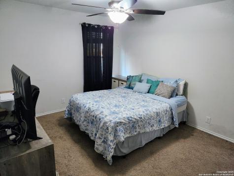 6420 Legato Curve San Antonio TX 78252