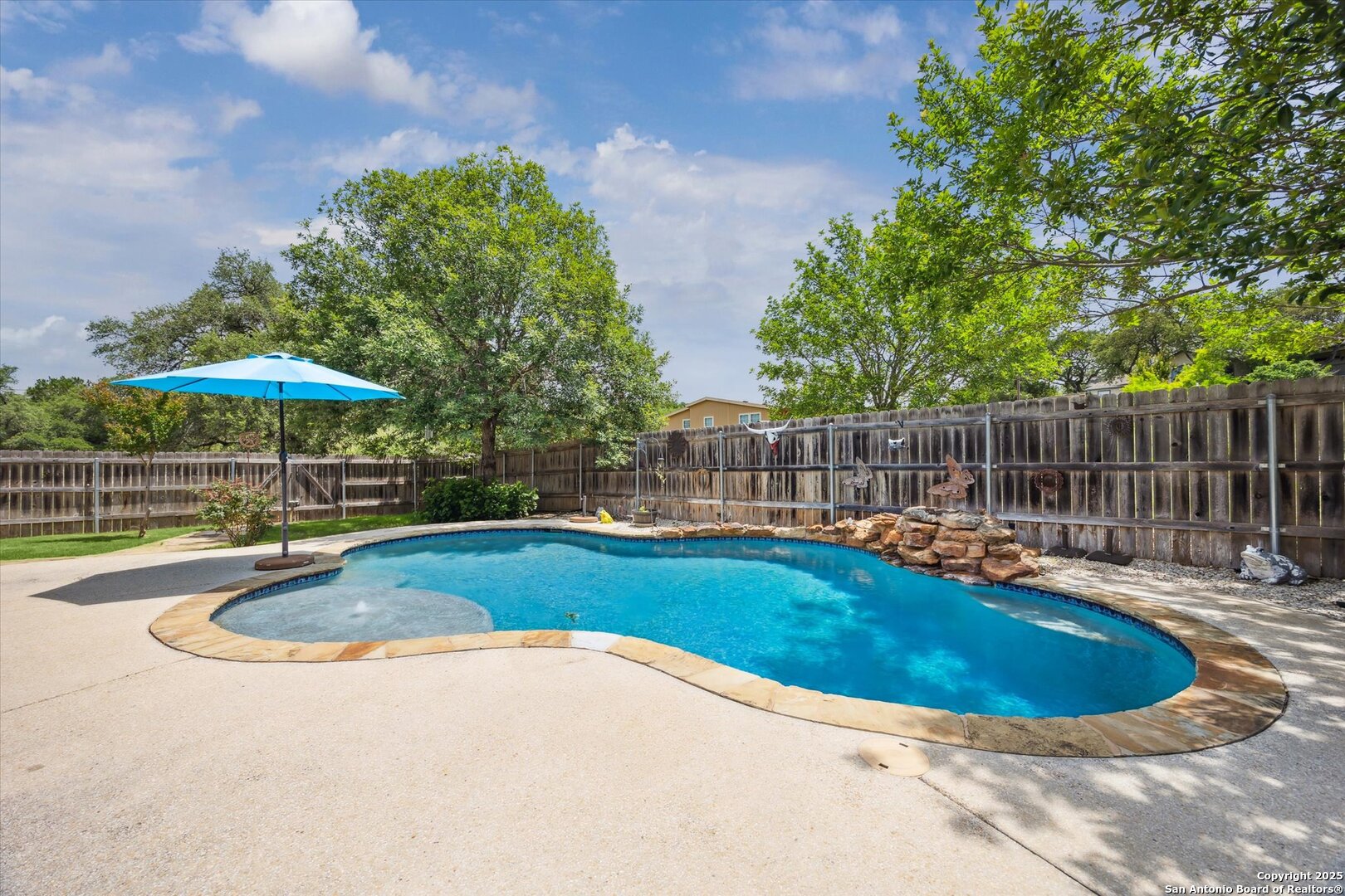 2260 Rocky Ridge Loop Canyon Lake TX 78133
