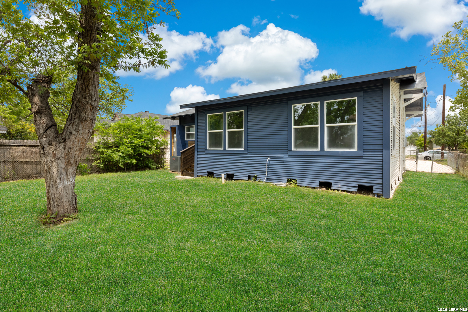 1144 Denver San Antonio TX 78210