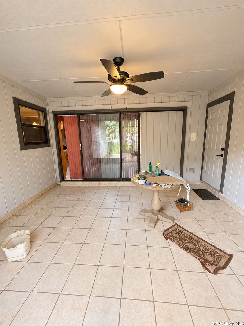 9334 Jorwoods Drive San Antonio TX 78250