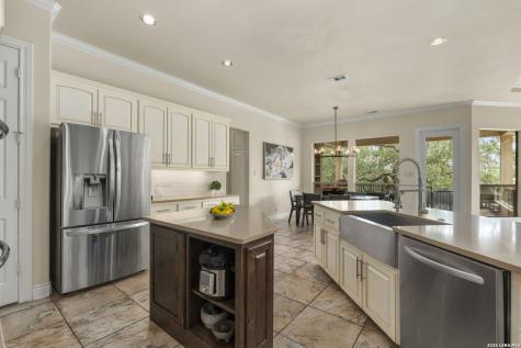 3230 Roan Way San Antonio TX 78259