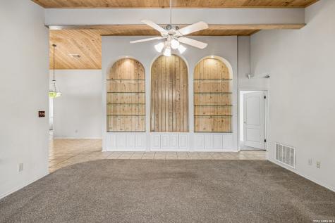 4125 County Road 251 Hondo TX 78861