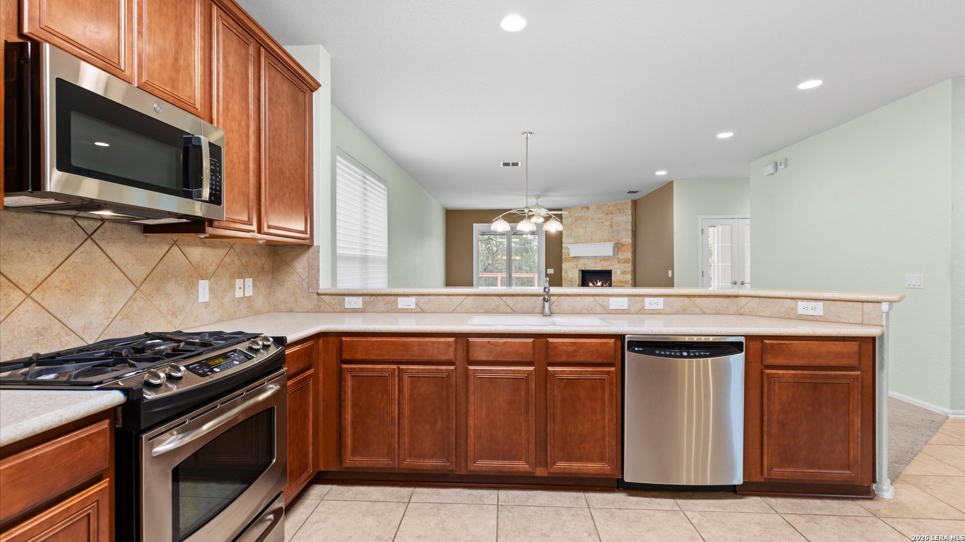 4534 Fort Boggy San Antonio TX 78253