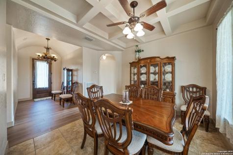 438 County Road 367 Hondo TX 78861