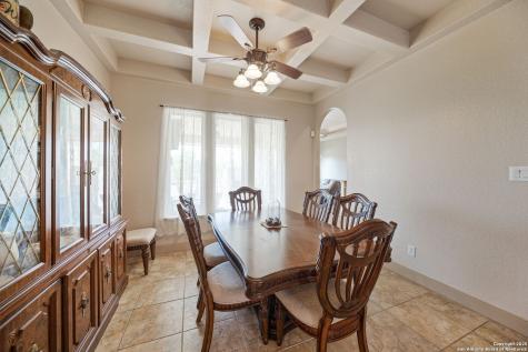 438 County Road 367 Hondo TX 78861