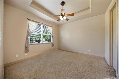 438 County Road 367 Hondo TX 78861