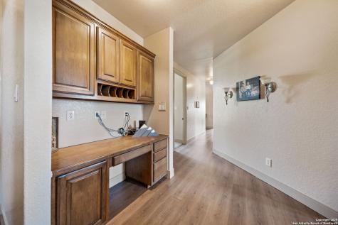 438 County Road 367 Hondo TX 78861