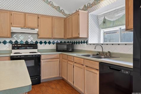 15035 Preston Hollow Drive San Antonio TX 78247