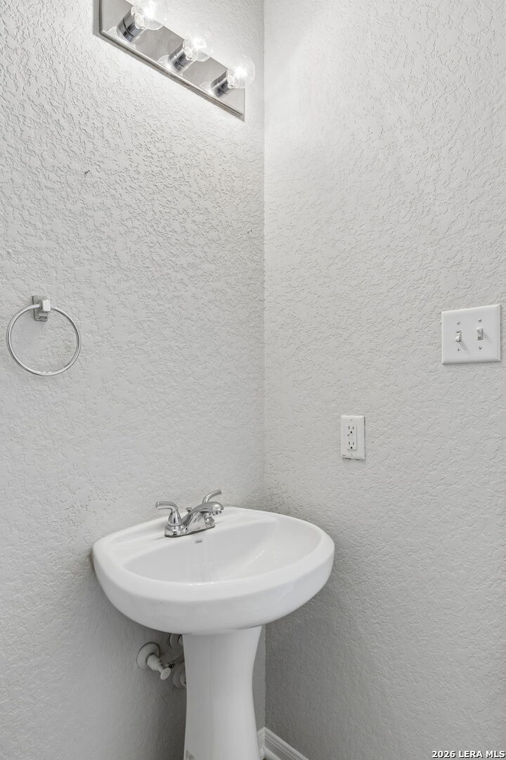 3522 Palmetto Pass San Antonio TX 78245