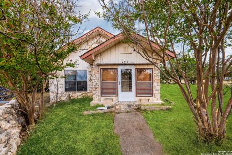 900 Mountain Drive Kerrville TX 78028