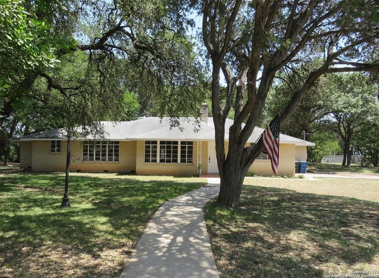 115 Balcones Avenue New Braunfels TX 78130