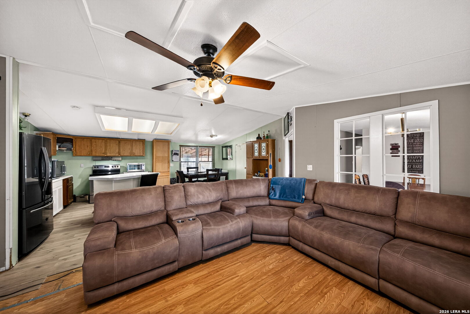 4203 Cotton Oaks Drive Elmendorf TX 78112