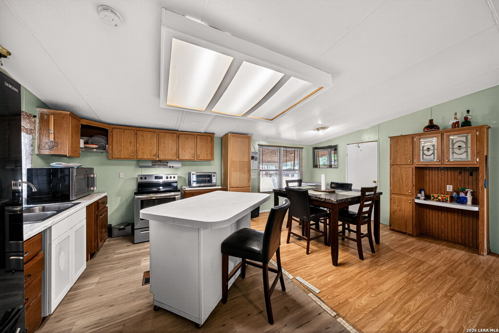 4203 Cotton Oaks Drive Elmendorf TX 78112