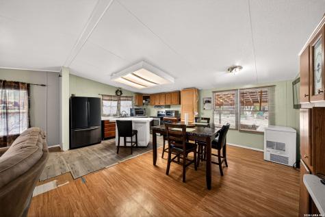 4203 Cotton Oaks Drive Elmendorf TX 78112