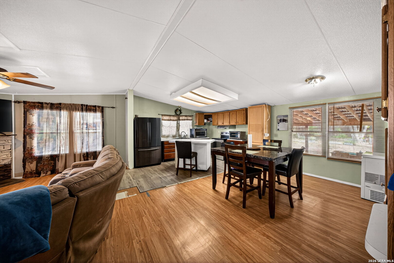 4203 Cotton Oaks Drive Elmendorf TX 78112