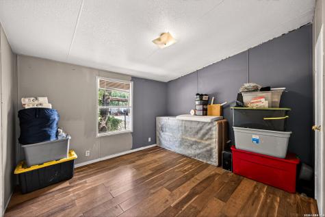 4203 Cotton Oaks Drive Elmendorf TX 78112