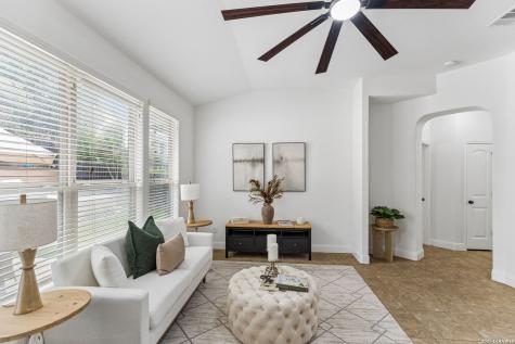 571 Calm Springs San Antonio TX 78260